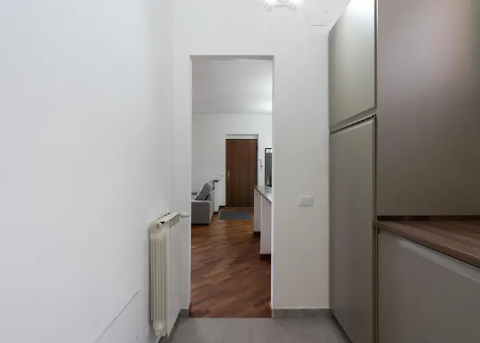 Modern - Free Parking & Private Entry *