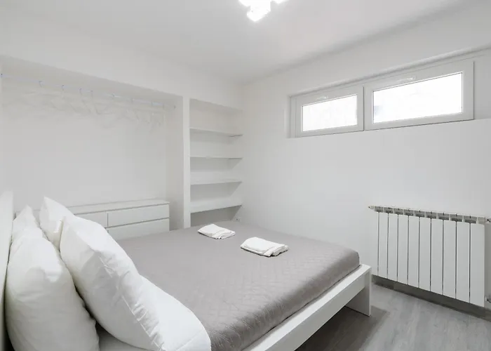 Apartment Modern - Free Parking & Private Entry