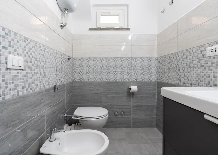 Apartment Modern - Free Parking & Private Entry