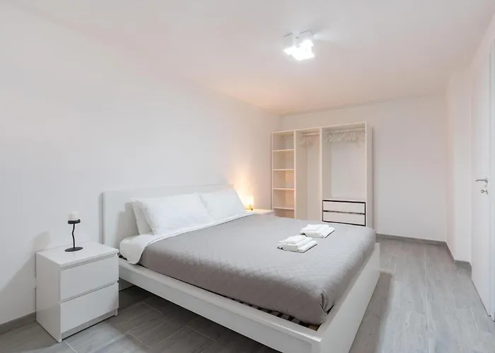 Apartment Modern - Free Parking & Private Entry