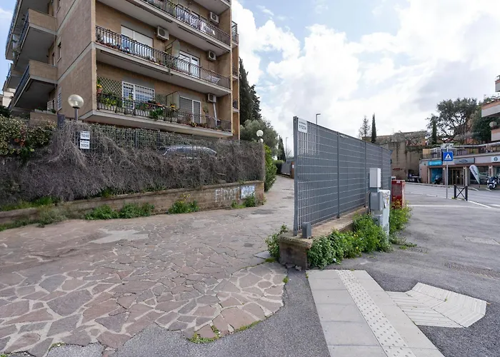 Modern - Free Parking & Private Entry *